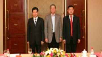 魯蜀聯(lián)盟繪長龍，神州大地共馳騁